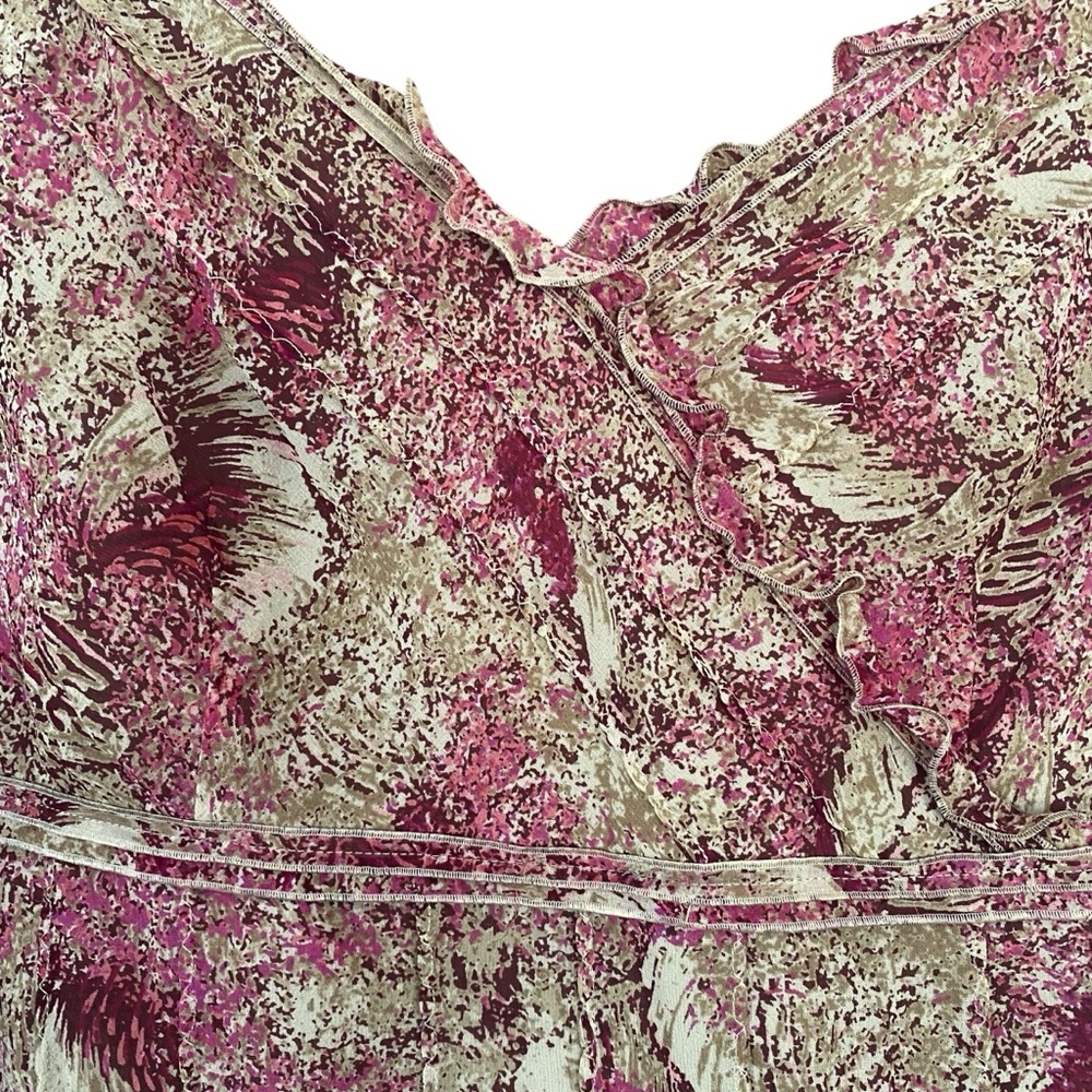 Ann Taylor Silk V-Neck‎ Cap Sleeve Y2K Pink Ruffle Top Size 8 - Picture 6 of 9